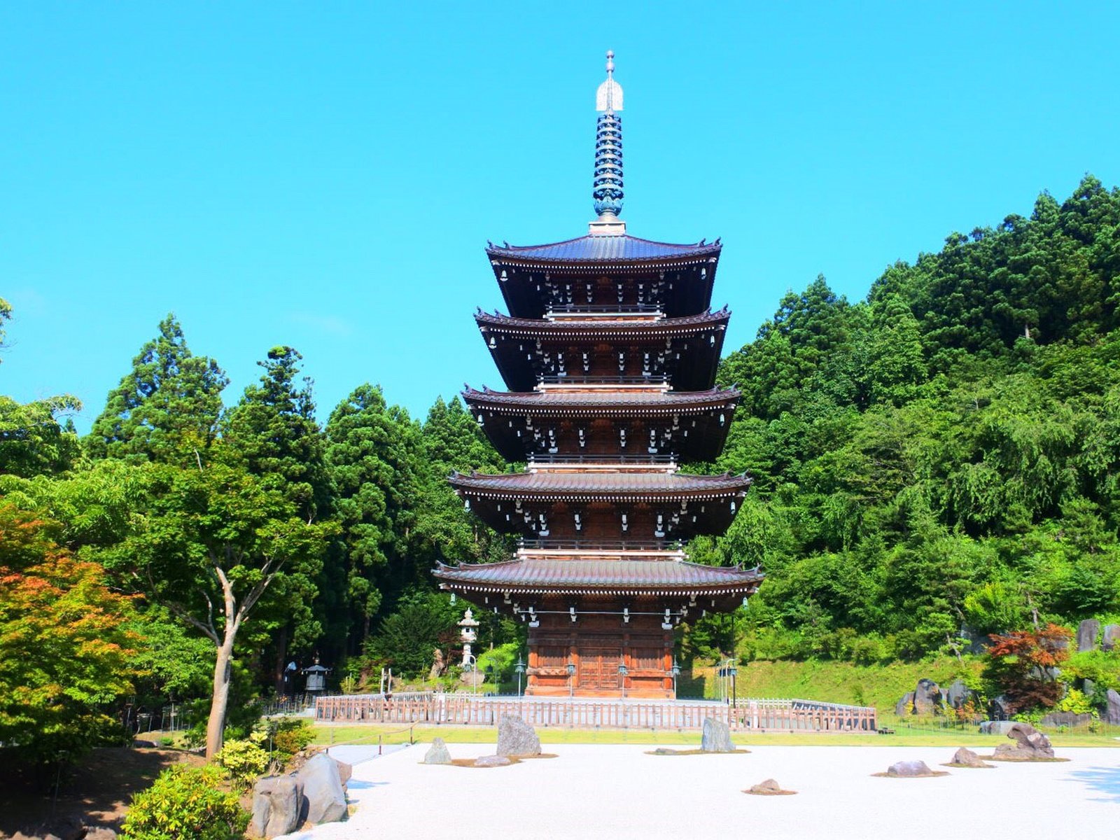 昭和大仏/青森市営バス