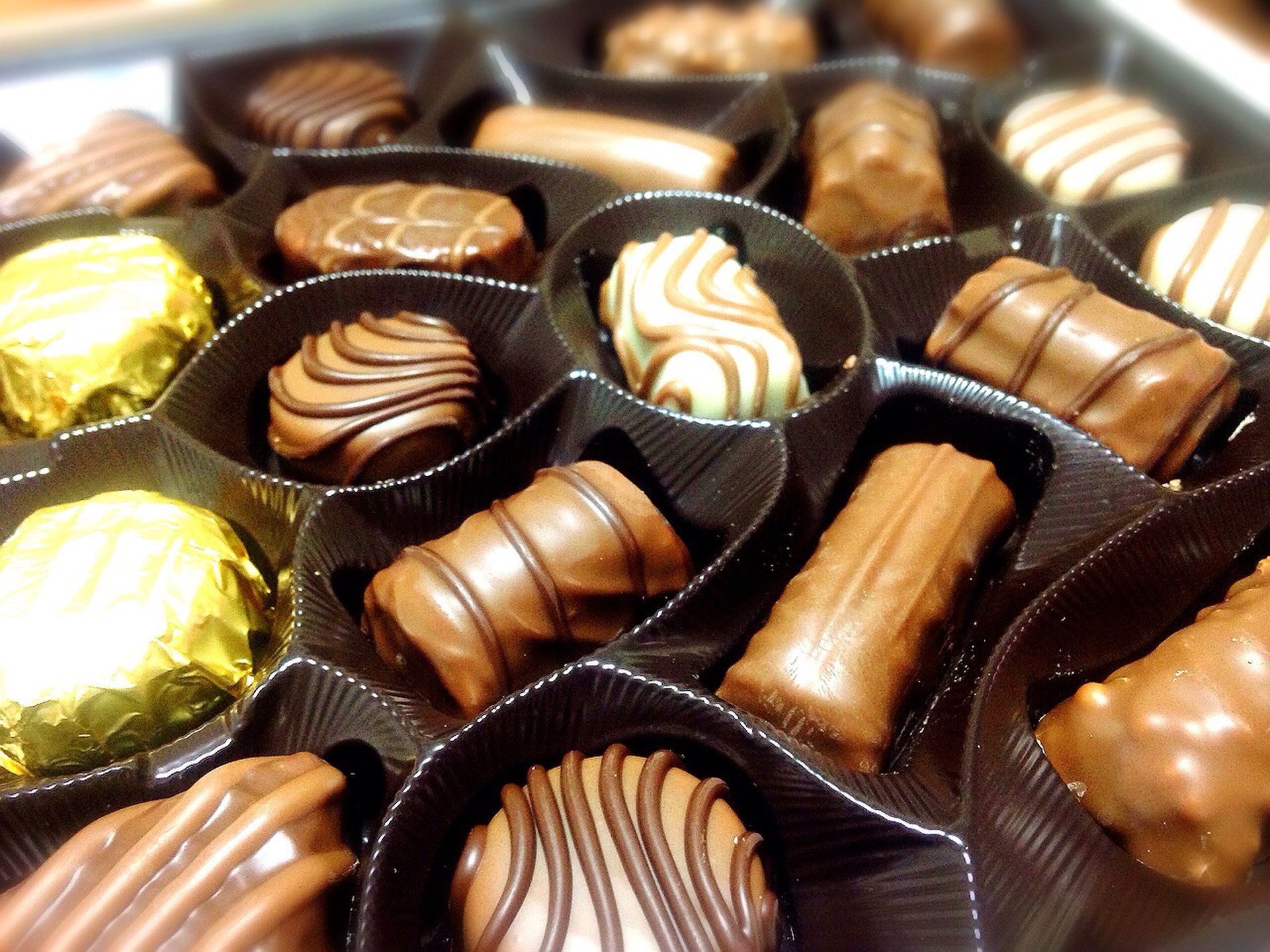 【人気のKALDIで義理チョコ、友チョコを揃えよう！】バレンタインにおすすめチョコレートまとめ＊
