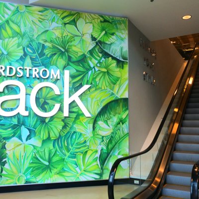 NORDSTROM rack