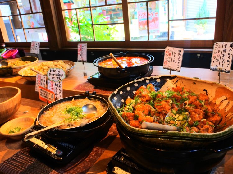 美味しいおばんざいや京野菜が食べ放題 コスパ最強の京都ランチは都野菜加茂へ行こう Playlife プレイライフ