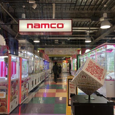 モミ&トイズ クレープリー ナムコ博多バスターミナル店