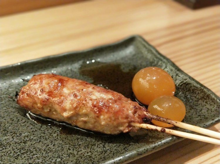 田町の焼き鳥で1番おいしいと思った 本家あべやで食べる比内地鶏の絶品コース 駅前にあるおすすめ店 Playlife プレイライフ