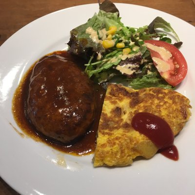 ダイニングカフェ ジャヌーラ