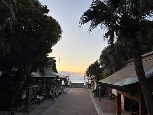 青島神社