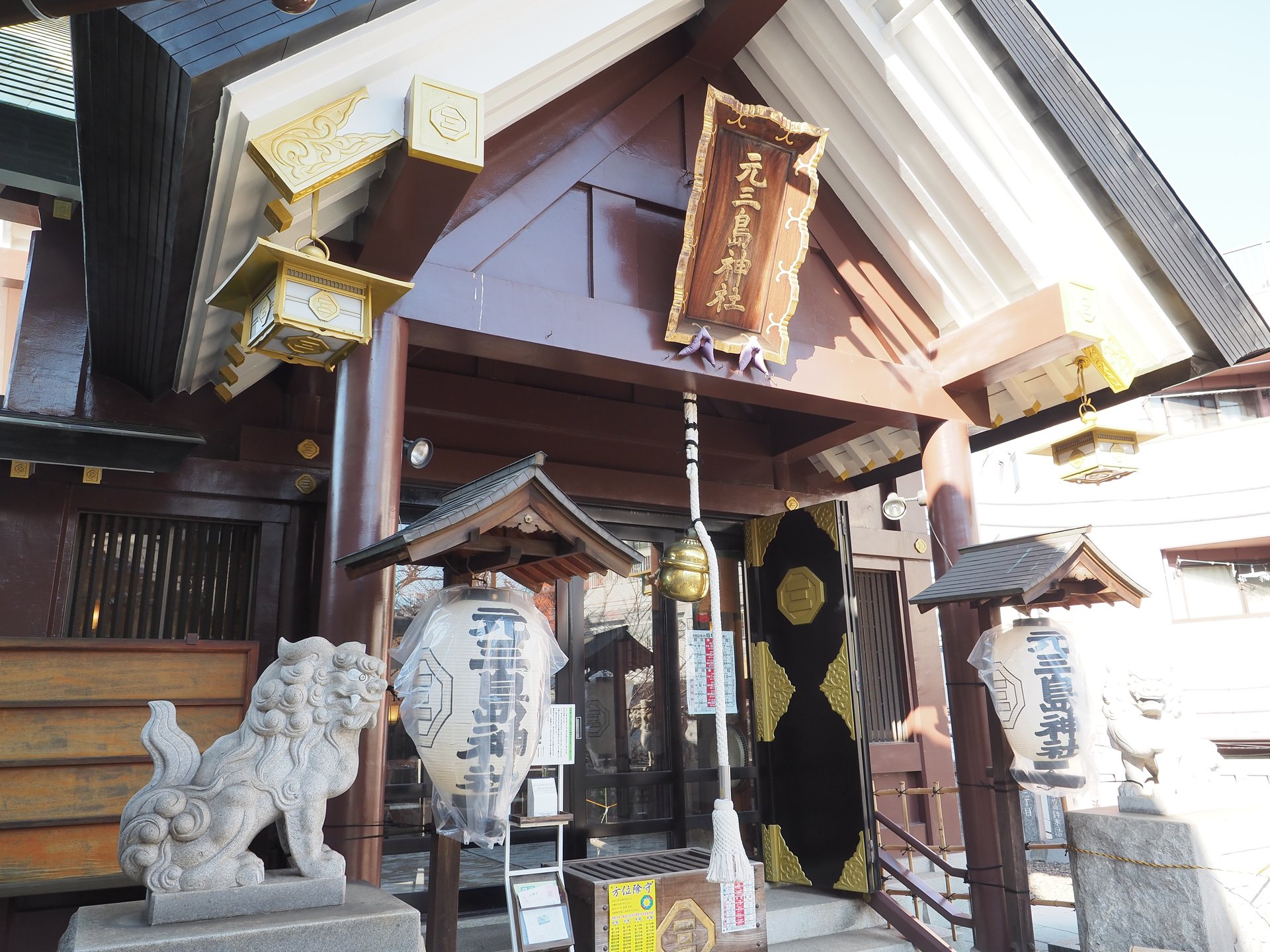 上野界隈を歩く♪鶯谷のパワースポット！「元三島神社」にお詣りしてみた♡