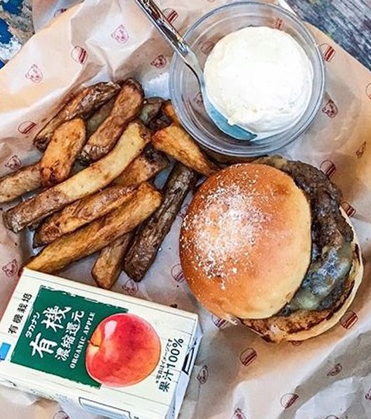 BAREBURGER 自由が丘店