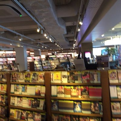 代官山 蔦屋書店