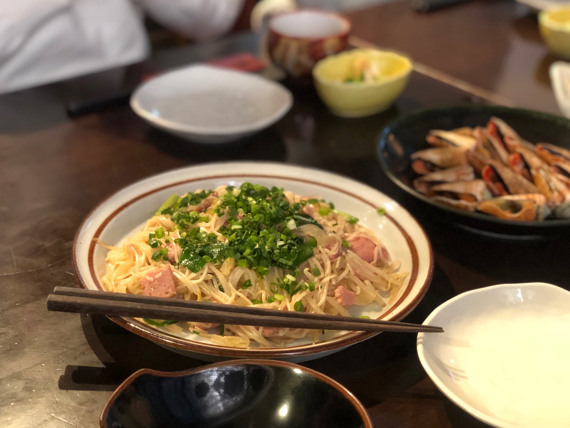神泉グルメ「土濱笑店」鶏飯など奄美大島の郷土料理を満喫‼︎