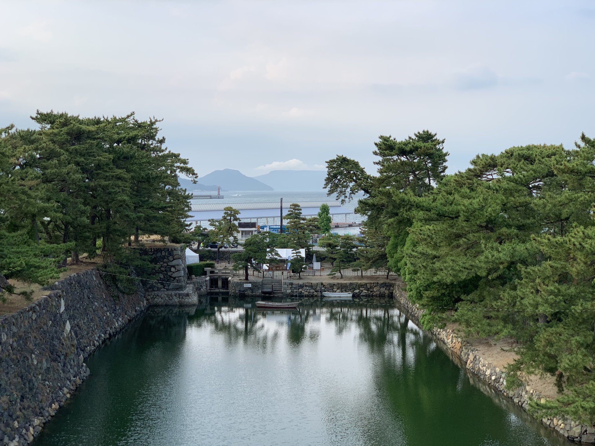 香川県の海に浮かぶ城⁉「高松城」日本三大水城の1つ☆マル秘パワースポットも‼