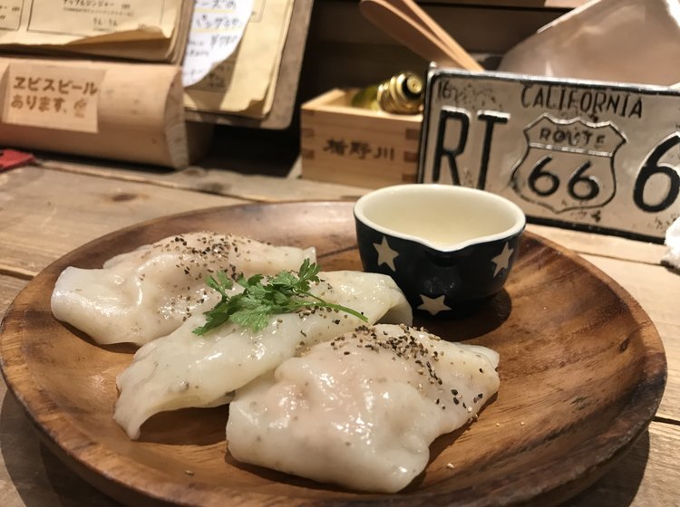 餃子好きにはたまらない 三軒茶屋へ変わり種餃子を食べに行こう Playlife プレイライフ