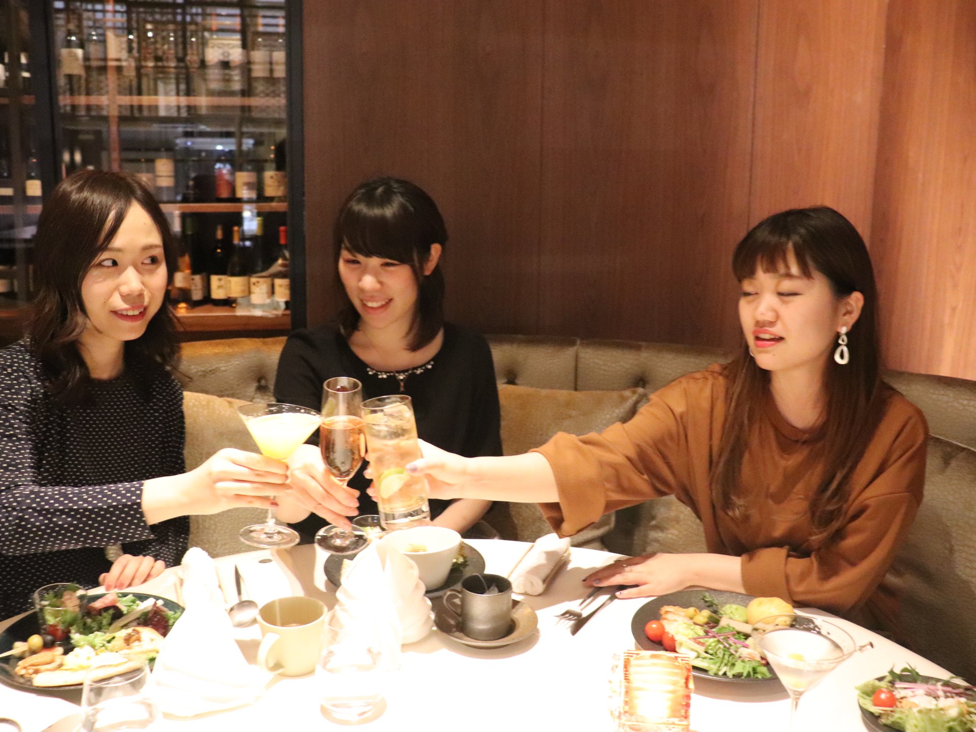 ホテル雅叙園東京の予約ビュッフェで非リア充が「高級ホテルで泊まらないビュッフェ女子会」したよ。