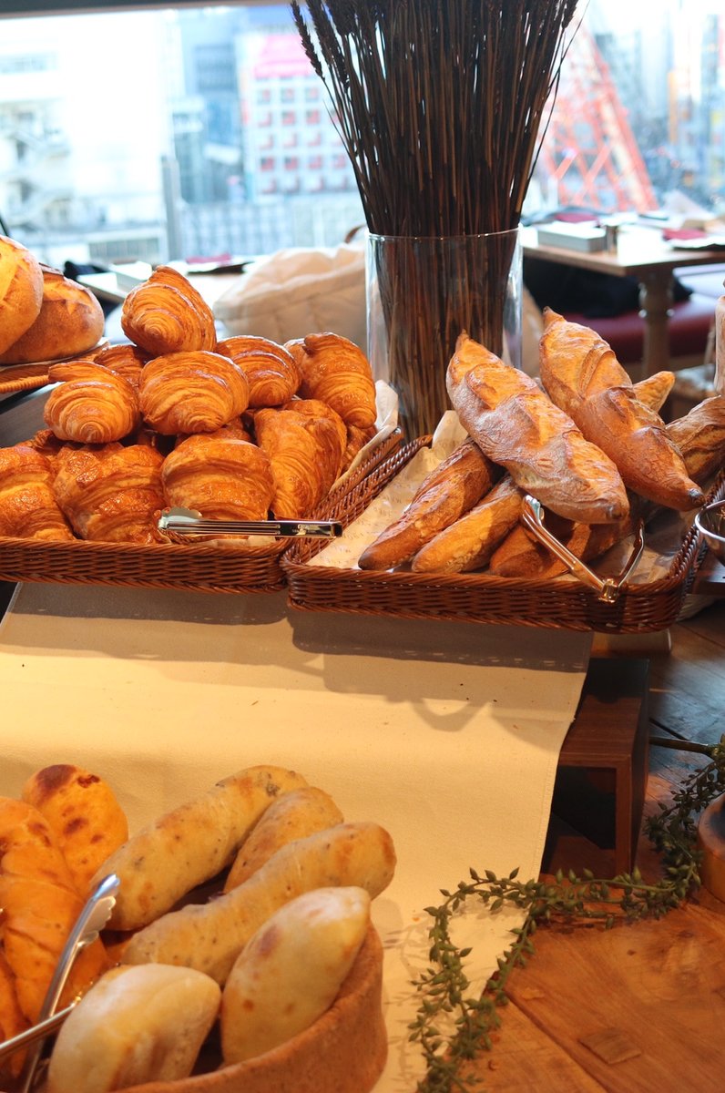 MAISON KAYSER Table 渋谷ヒカリエ店