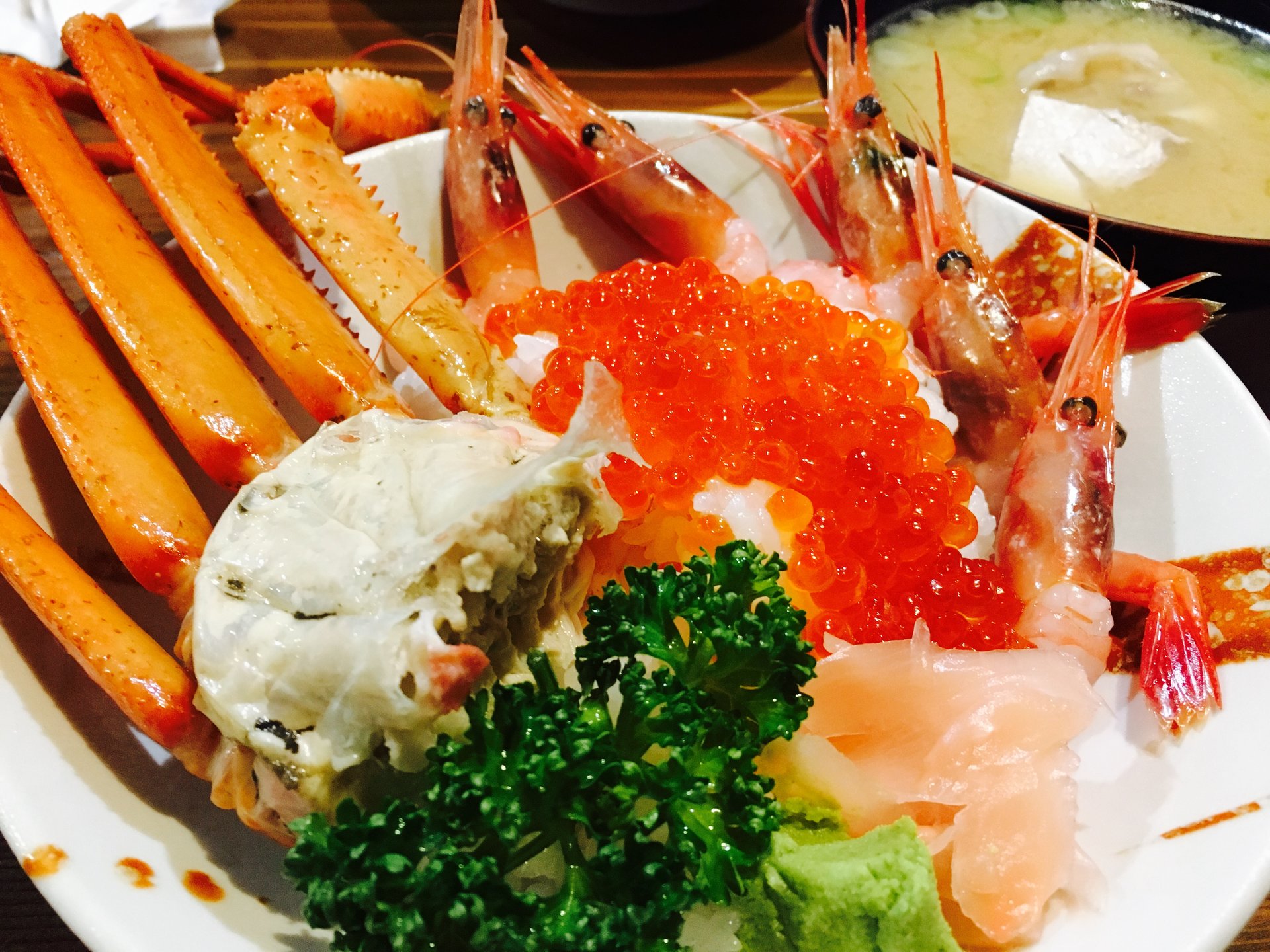 【がんばれ糸魚川！】漁師が作る絶品海鮮丼を食し最後はケーキでシメ♡糸魚川グルメ旅へ行こう！
