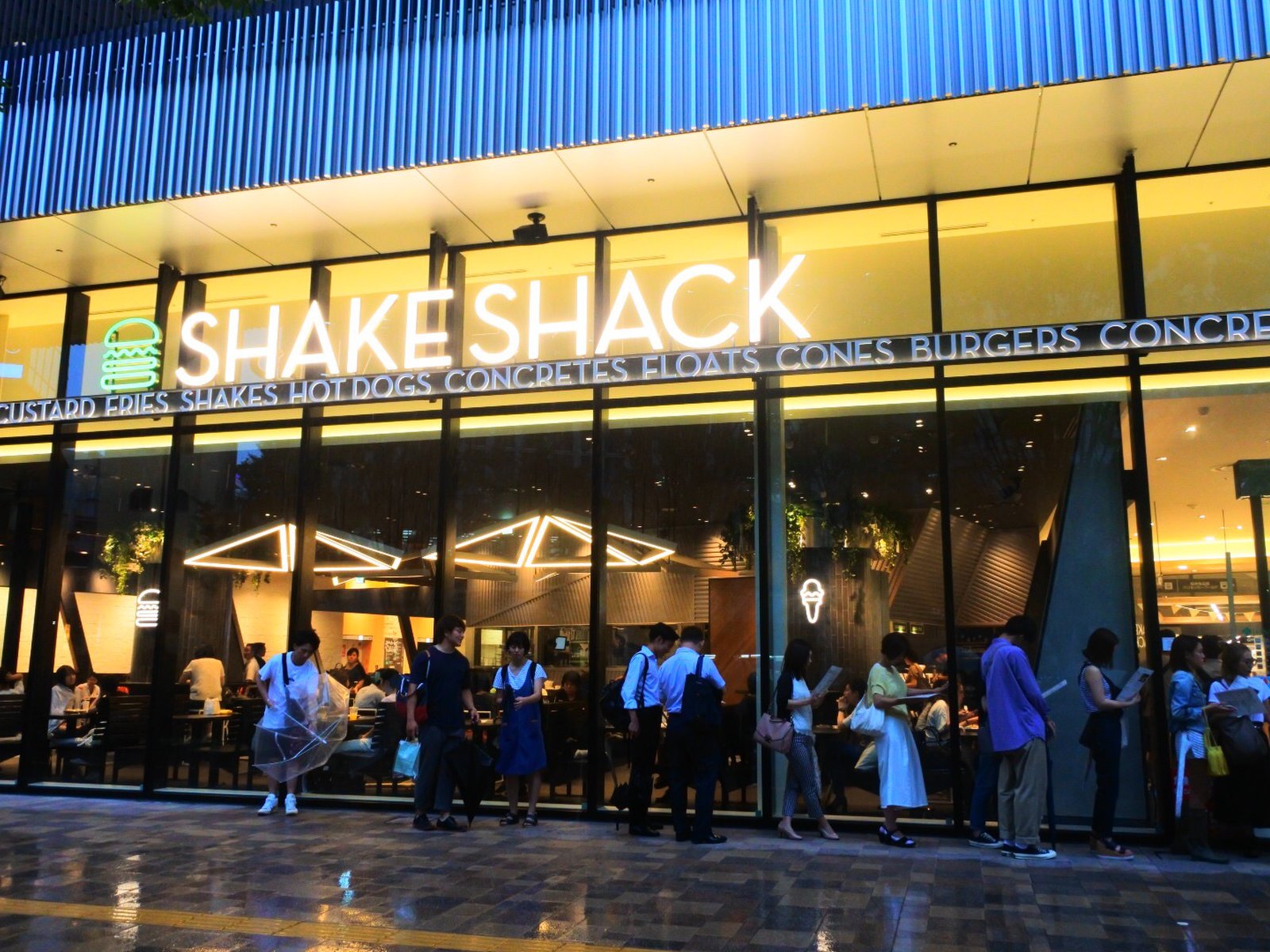 SHAKE SHACK 梅田阪神店（シェイクシャック）