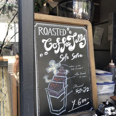 ノッツ コーヒー ロースターズ （KNOTS COFFEE ROASTERS.） 