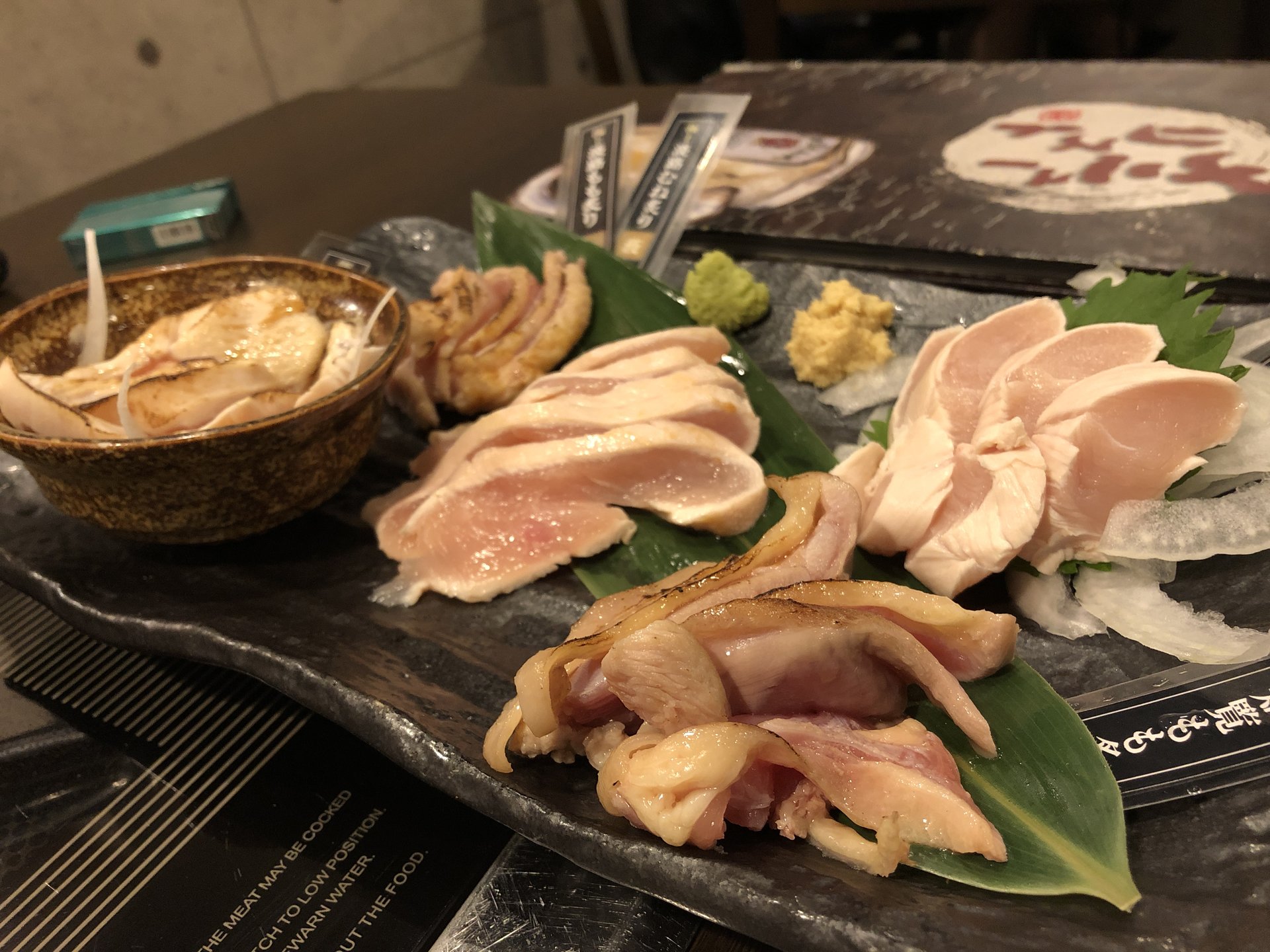 鳥肉をこよなく愛する私のイチオシ！神戸元町にある藪田は絶品淡路鷄とさつま知覧鶏を一度に味わえるお店！