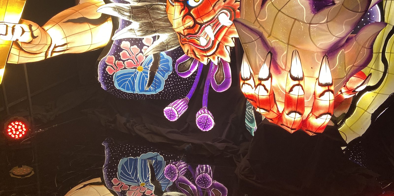 神田明神がキラキラ 日本最大級の江戸東京あかり展が楽しすぎる 東京おすすめ観光スポット Playlife プレイライフ