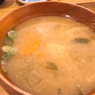 玄米カフェ 実身美 心斎橋店