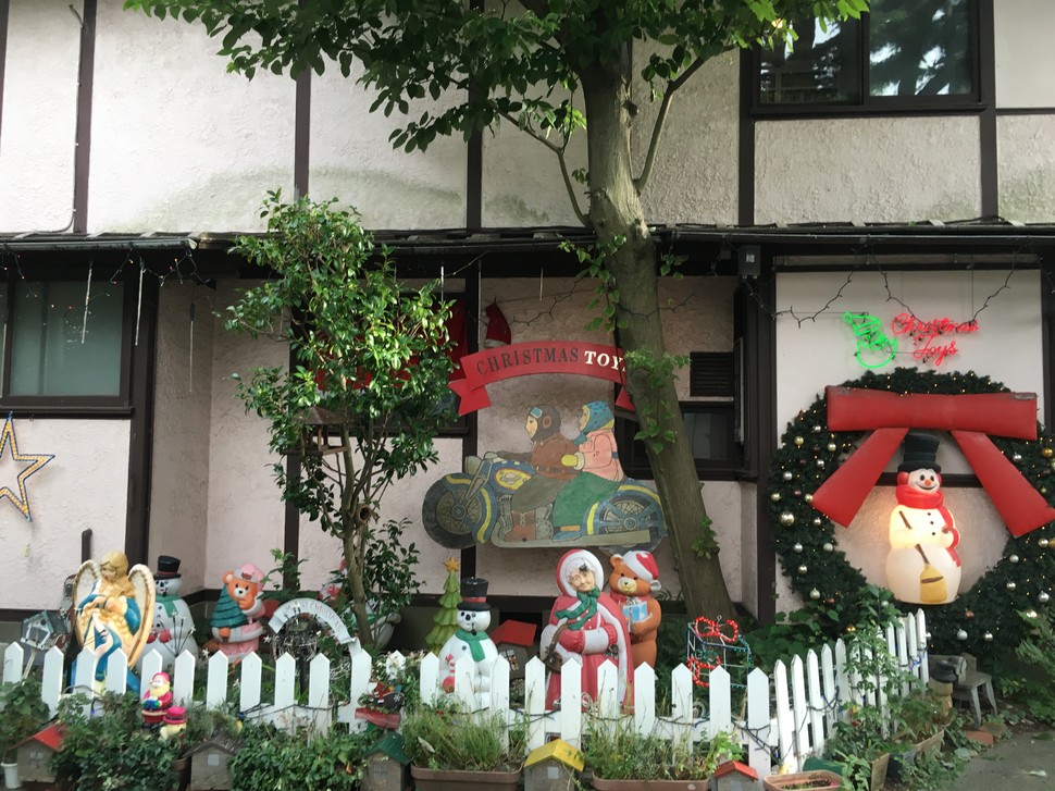 『トイストーリー』のモデルになった⁉︎【横浜 ブリキのおもちゃ博物館】おもちゃ箱の中に迷ったみたい！