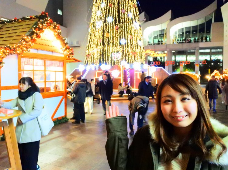 クリスマスの夜デートに 今年も梅田でクリスマスマーケットを楽しもう Playlife プレイライフ