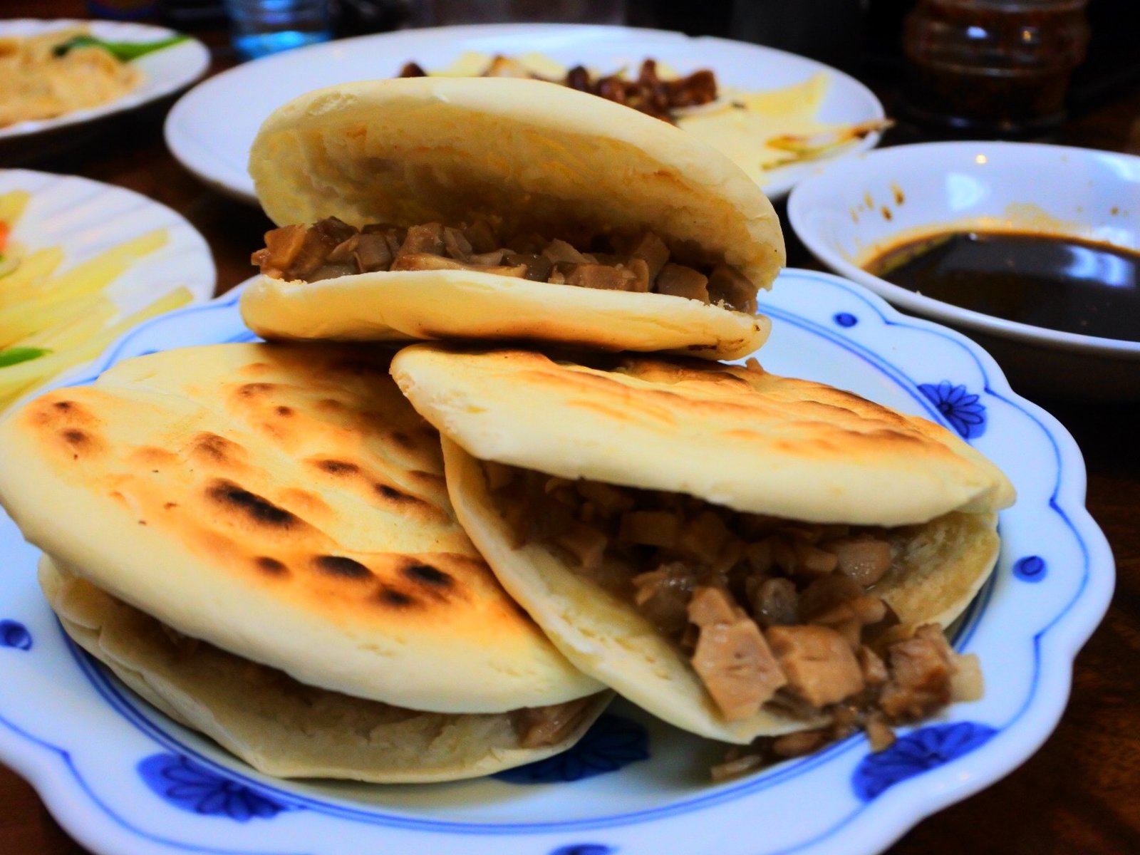 刀削麺 雲隆