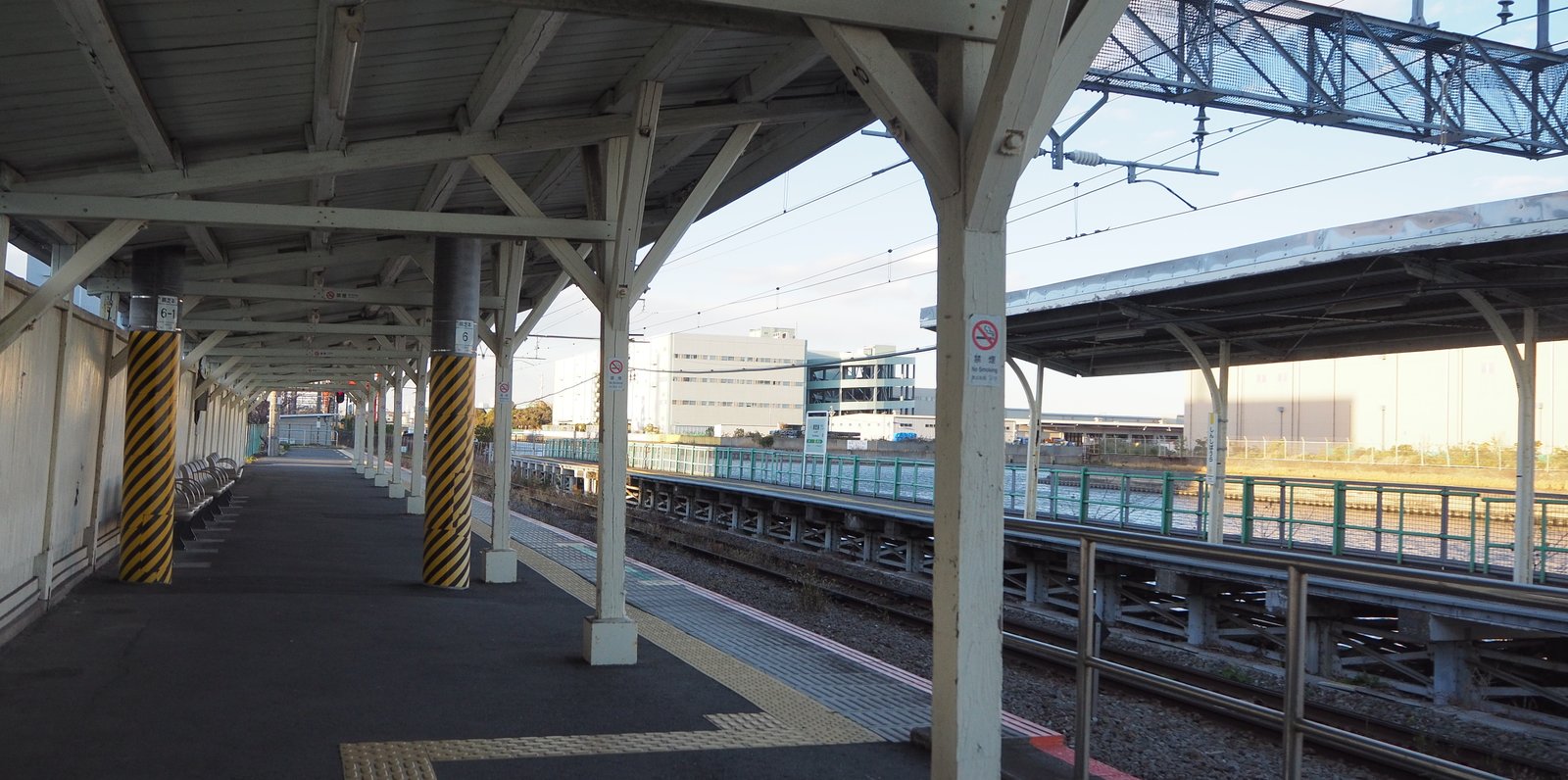 新芝浦駅