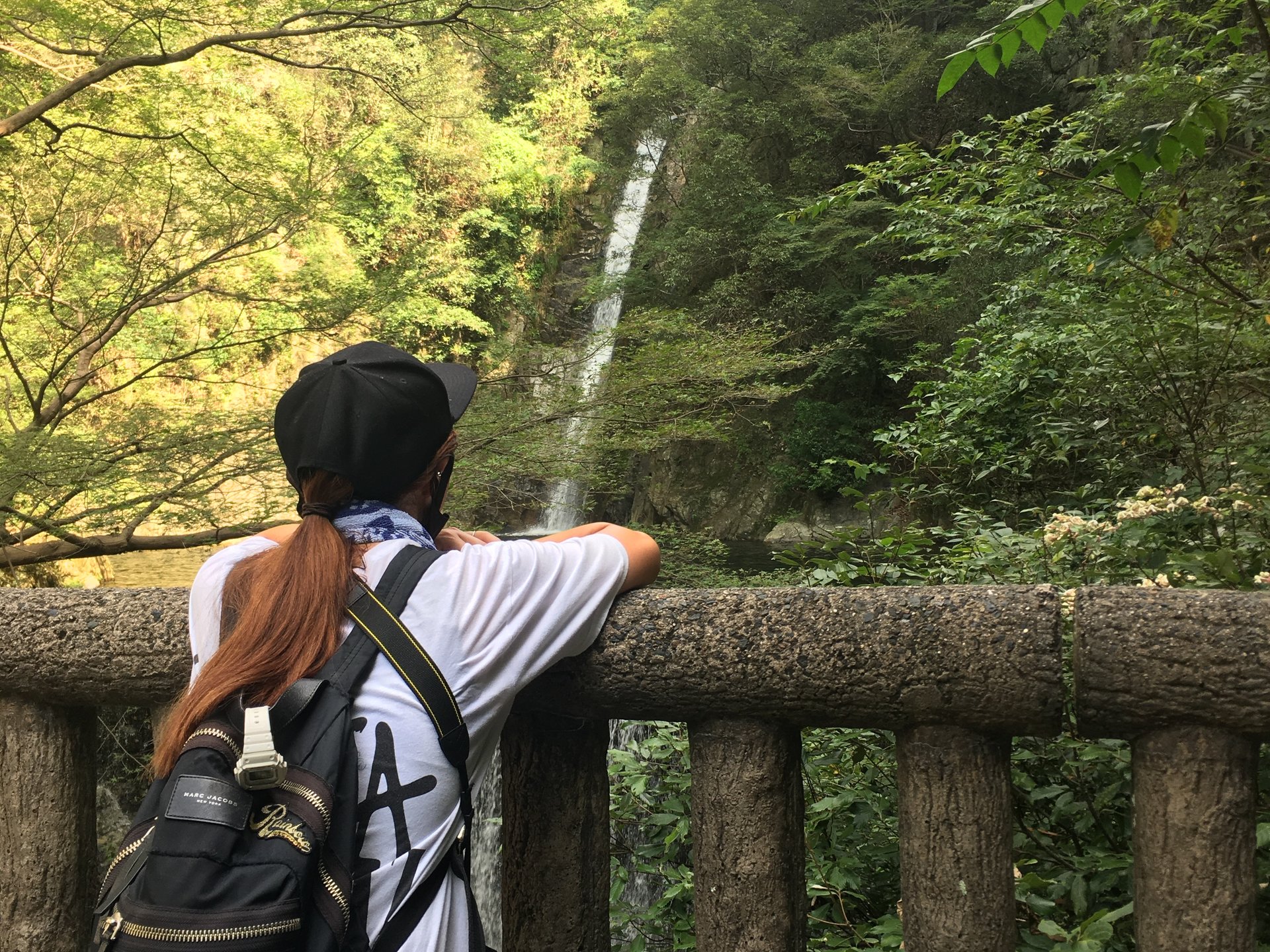 関西で人気の避暑地！駅から徒歩30分のパワースポット神戸布引の滝へハイキング！