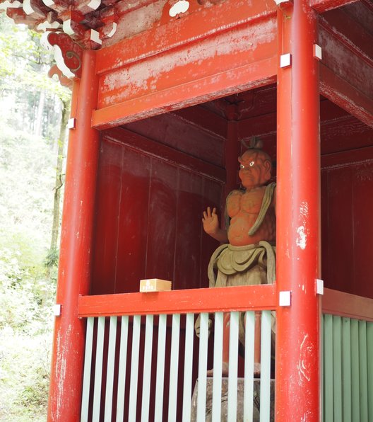 御岩神社