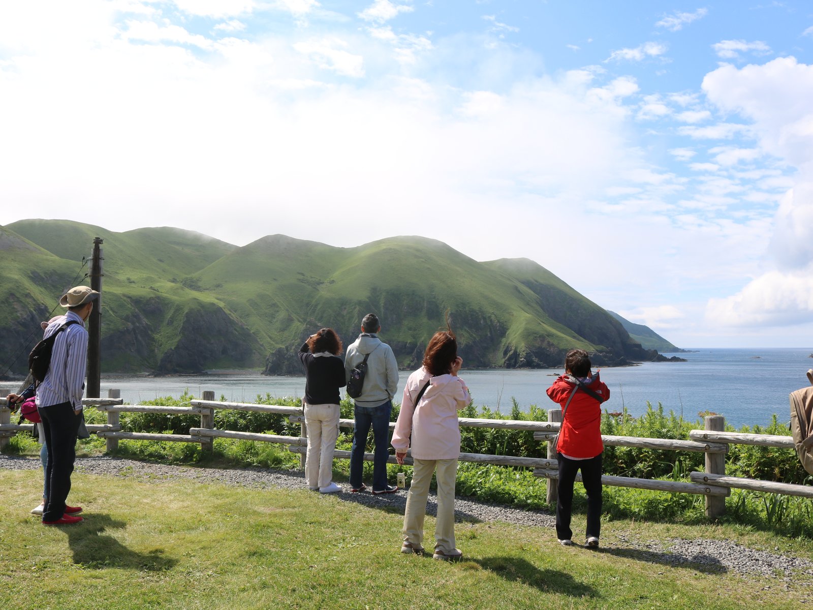 礼文島 北の果てにある青の絶景 キラキラ透明なスカイブルーの海 澄海 すかい 岬 Playlife プレイライフ