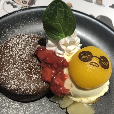 Jin×gudetama Cafe（ジン×ぐでたまカフェ）