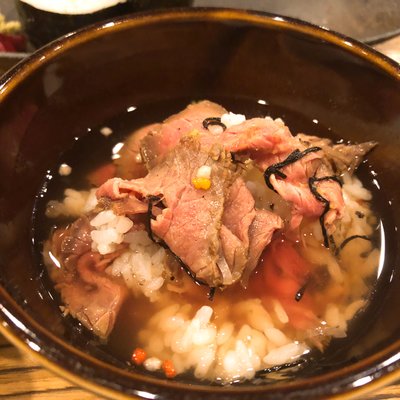 【閉店】佰食屋肉寿司専科