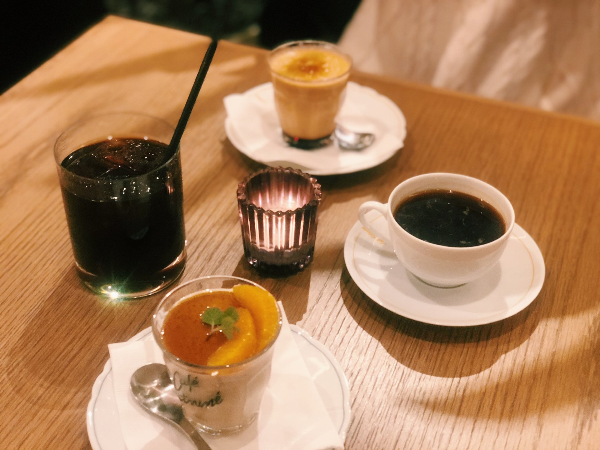 CAFÉ KITSUNÉでリラクシングなティータイム＆渋谷SKYで開放的な体験を♪