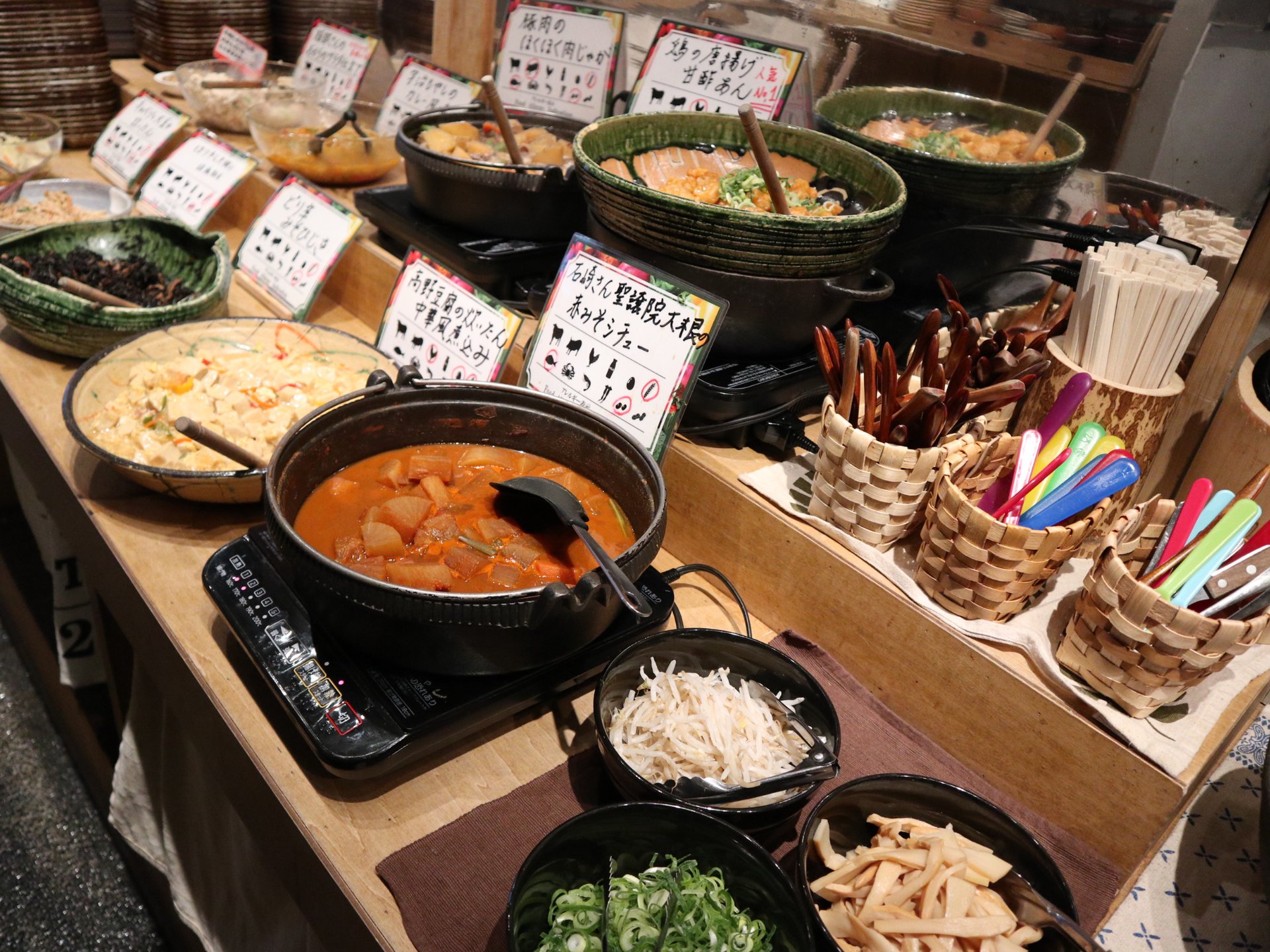京都「加茂」のコスパがスゴい！京野菜ディナーブッフェが1,370円♡ 
