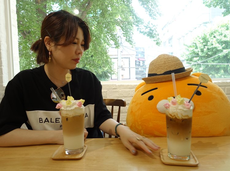 韓国カロスキル 日本語メニューあり Wi Fi無料のおすすめカフェ 韓国カフェタイム Playlife プレイライフ