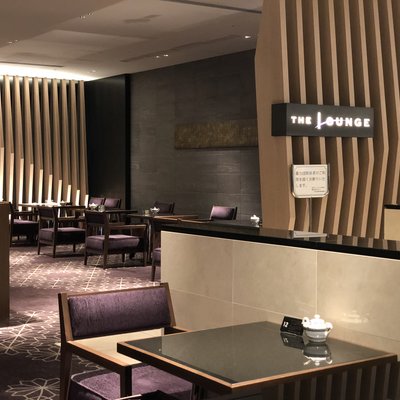 ザ ラウンジ （THE LOUNGE）