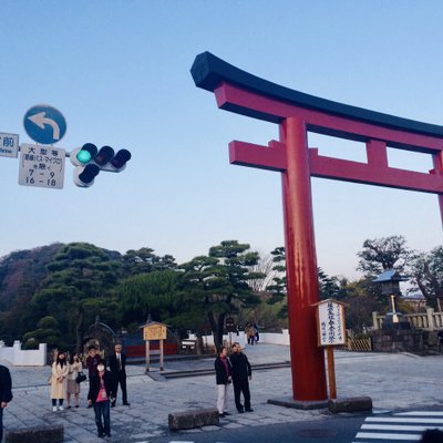 鶴岡八幡宮