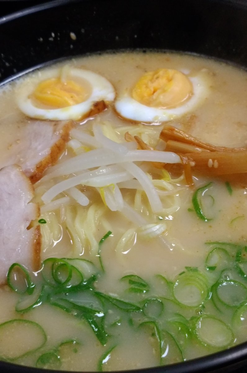 伝伝ラーメン