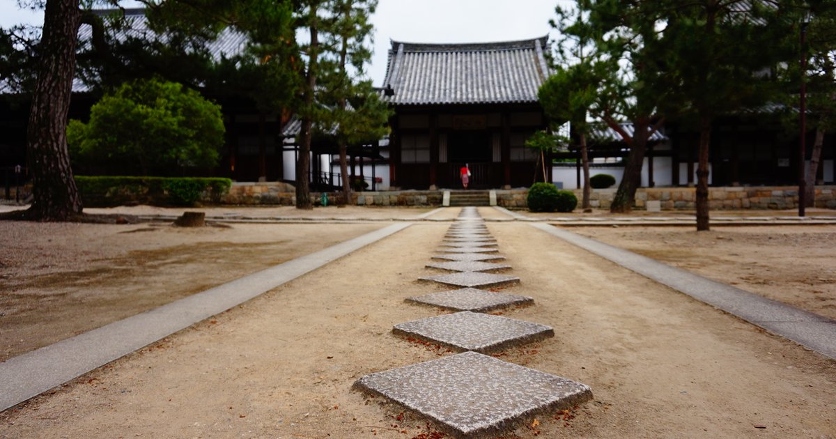 通が教える伏見稲荷観光おすすめスポット 伏見稲荷神社から萬福寺の穴場デートコース Playlife プレイライフ