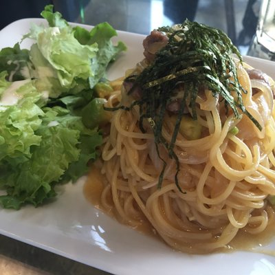 SUZU CAFE 神南