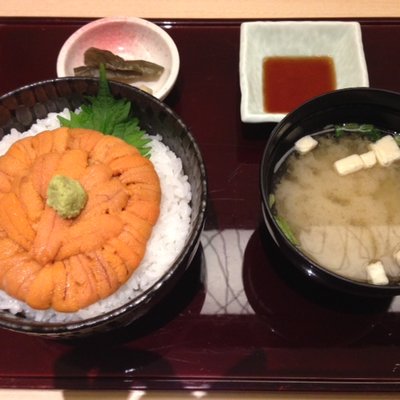 函館うに むらかみ 日本生命札幌ビル店