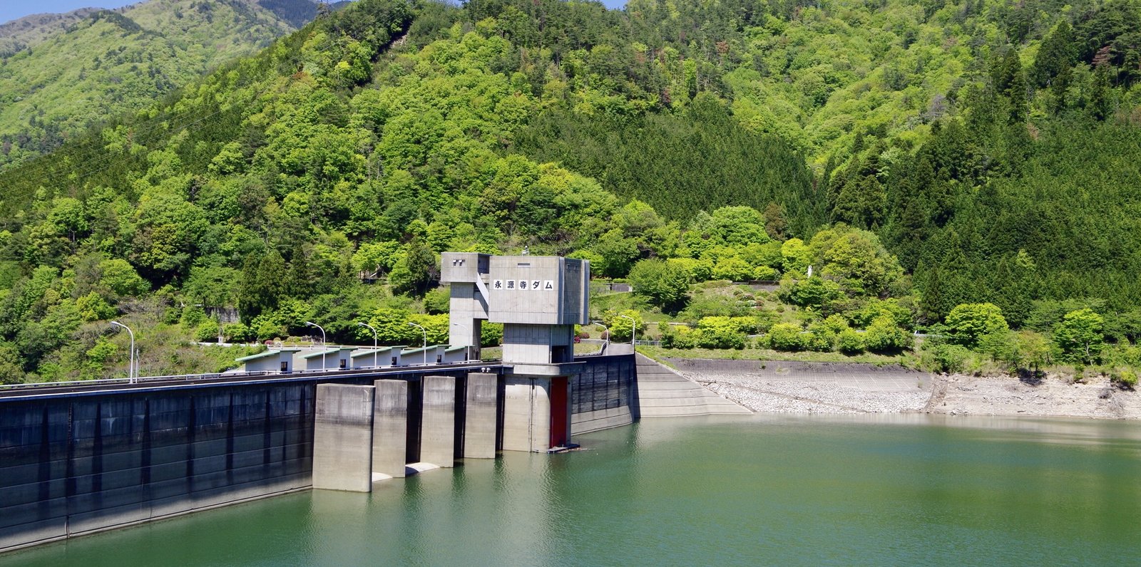 永源寺ダム