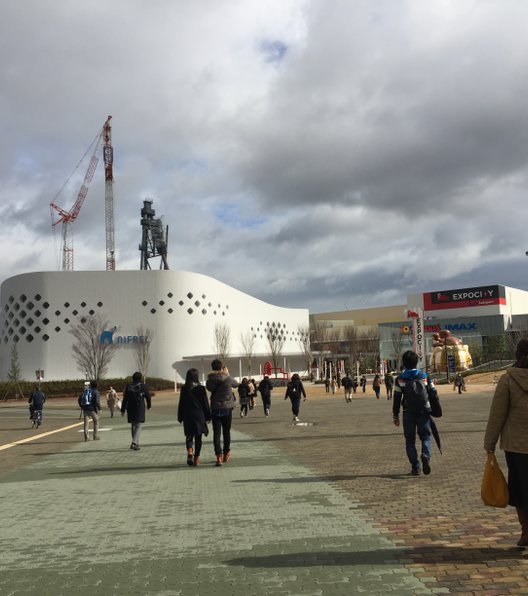 万博記念公園駅