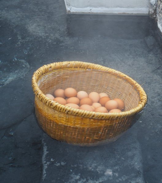 野沢温泉 麻釜熱湯湧泉