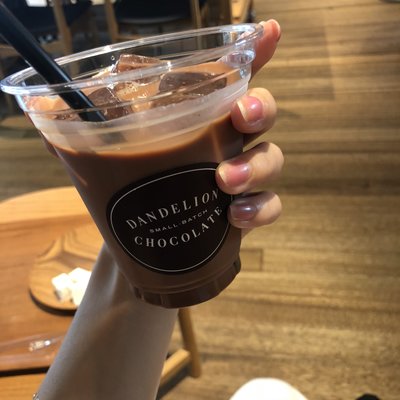 ダンデライオン・チョコレート ファクトリー&カフェ蔵前