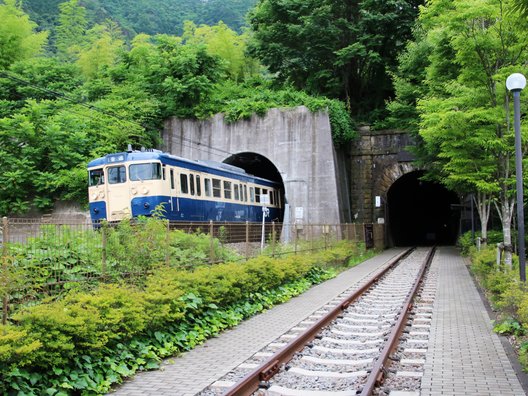 大日影トンネル遊歩道