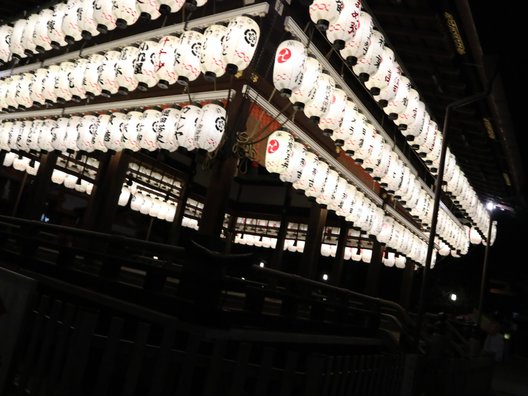 八坂神社