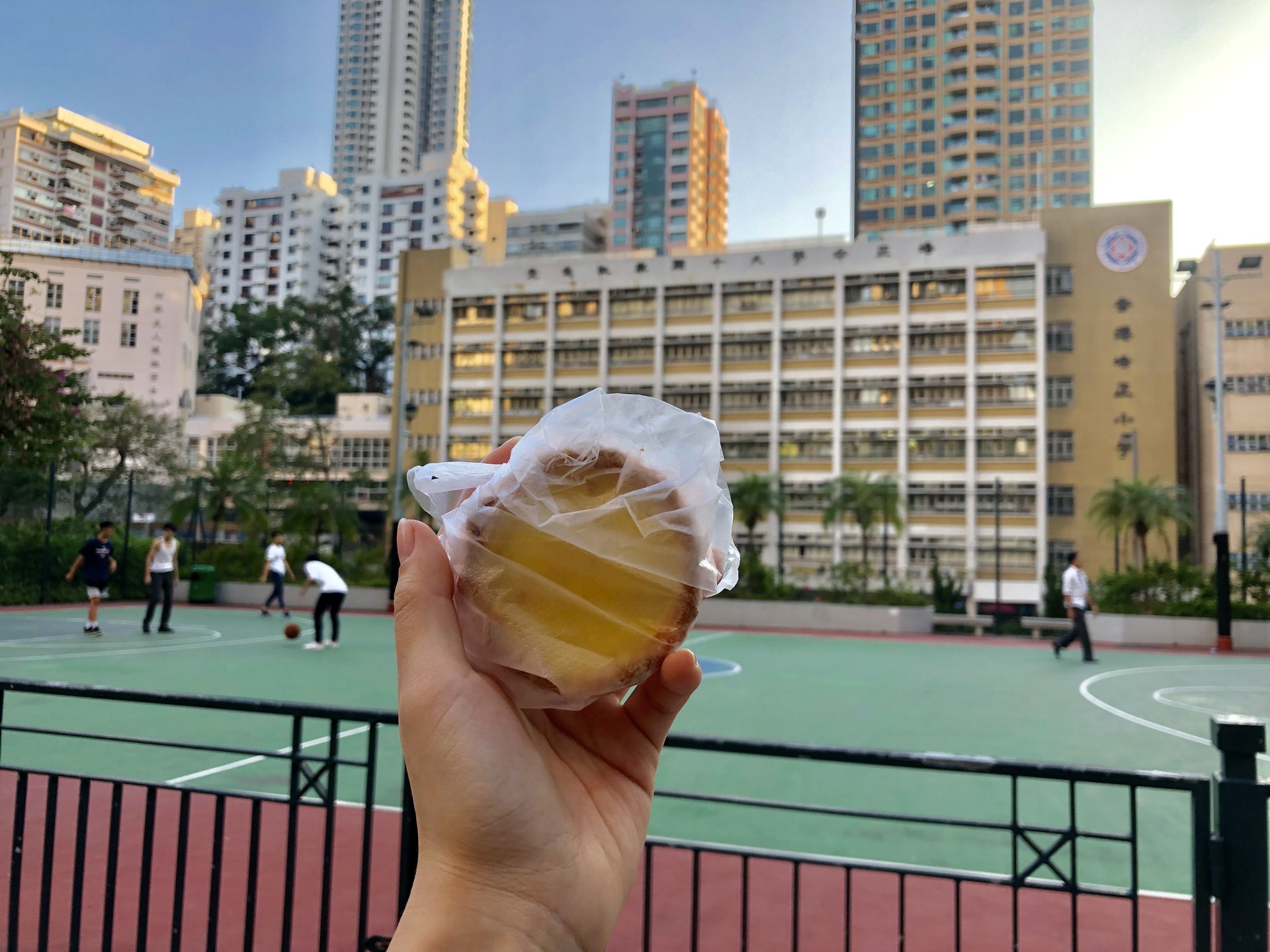 香港観光地『旺角(モンコック)』おすすめ食べ歩き・人気の激安ベーカリー