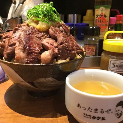 【閉店】1ポンドのステーキハンバーグ タケル 秋葉原店