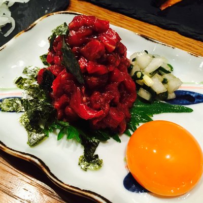 日本のお酒と馬肉料理 うまえびす