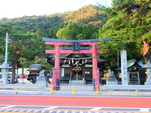 白髭神社